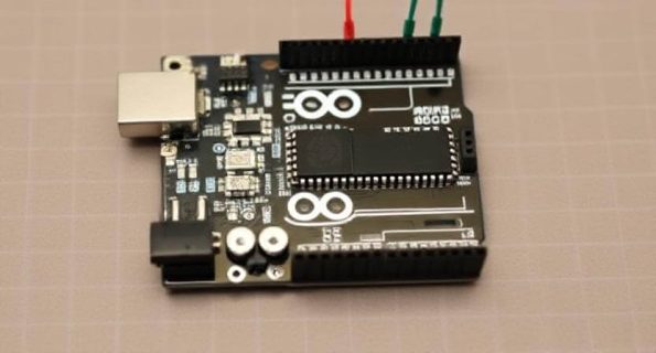 Microcontroller in Arduino Uno circuit