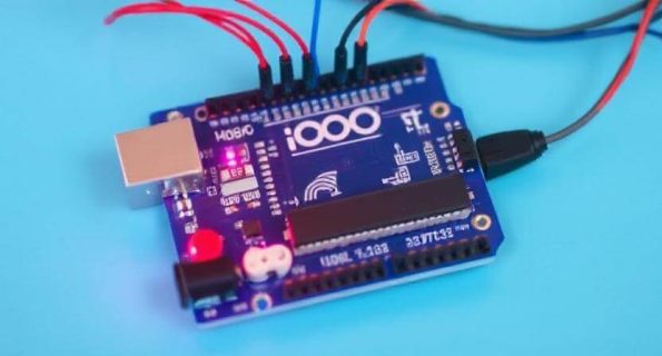 Arduino Uno with color sensor setup